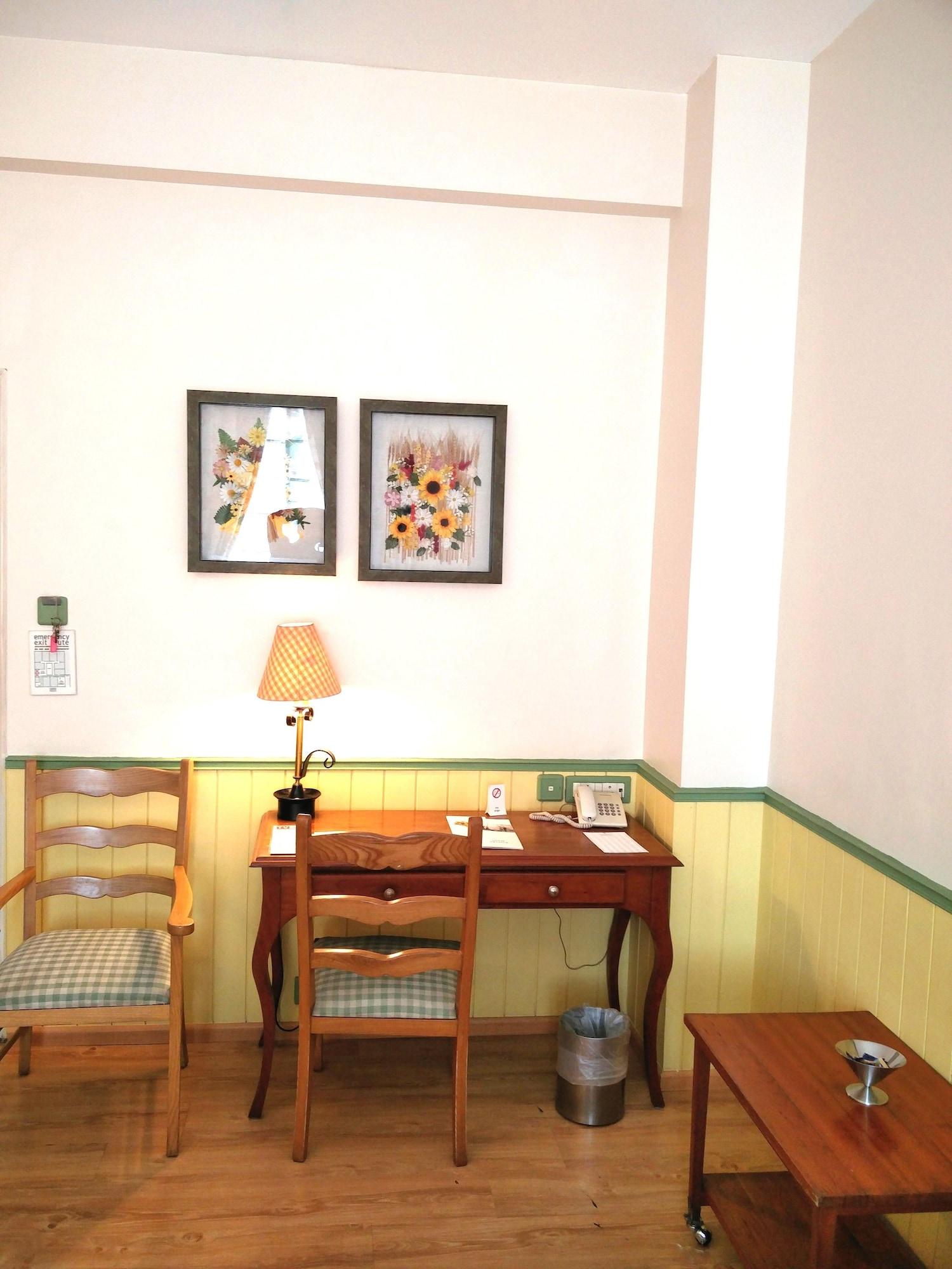 מומביי The Gordon House Hotel, Colaba מראה חיצוני תמונה