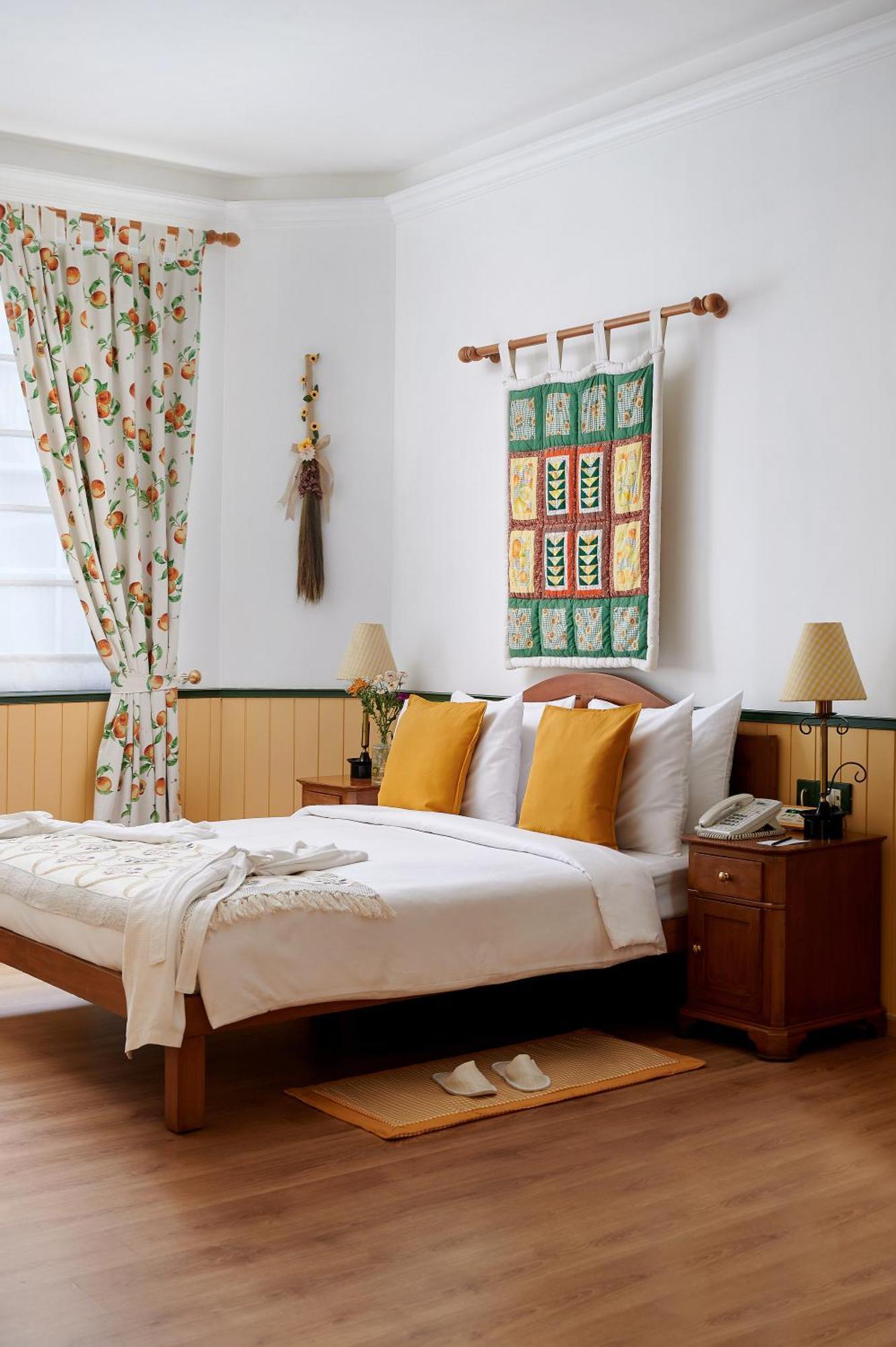 מומביי The Gordon House Hotel, Colaba מראה חיצוני תמונה