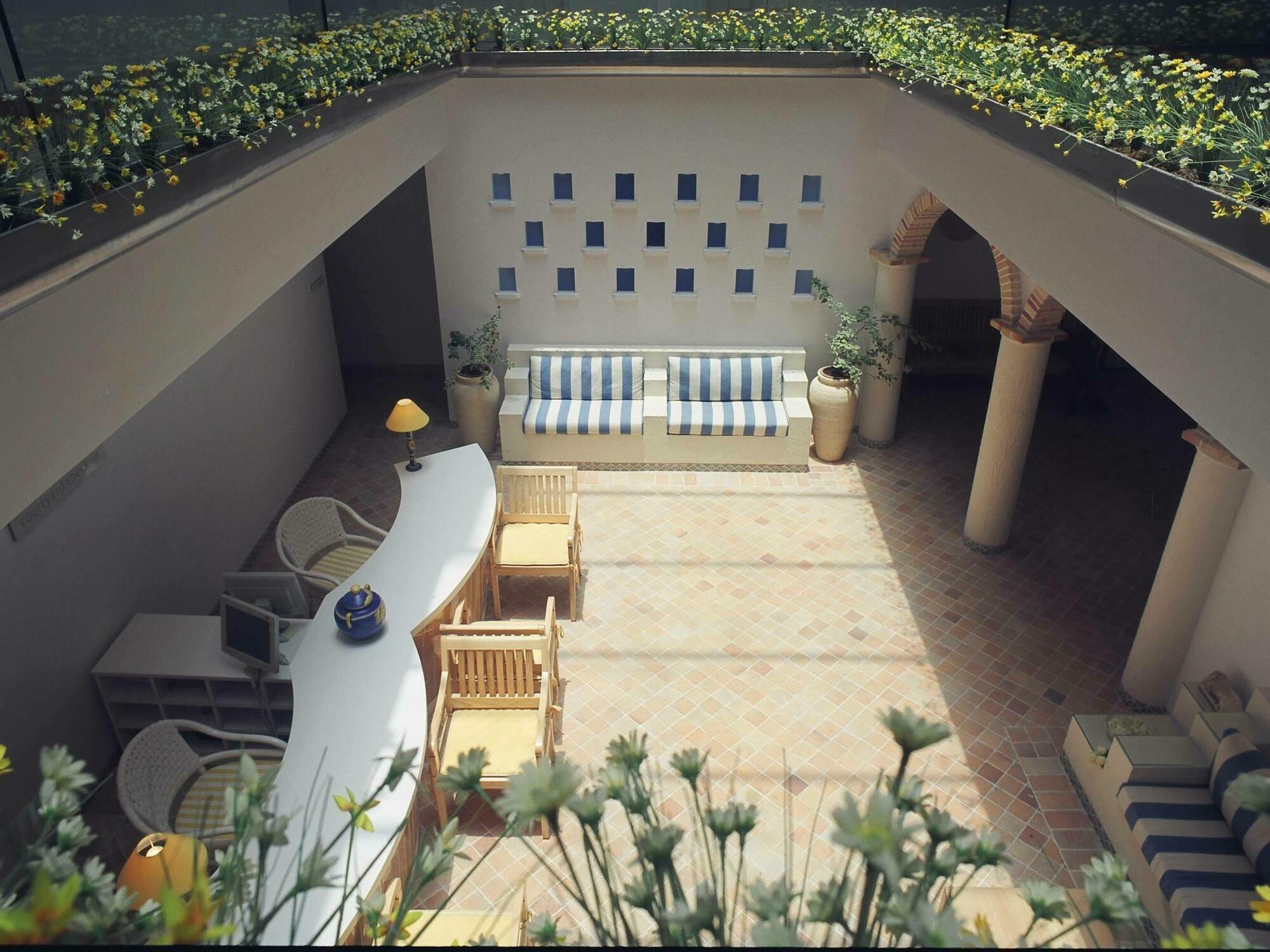 מומביי The Gordon House Hotel, Colaba מראה חיצוני תמונה